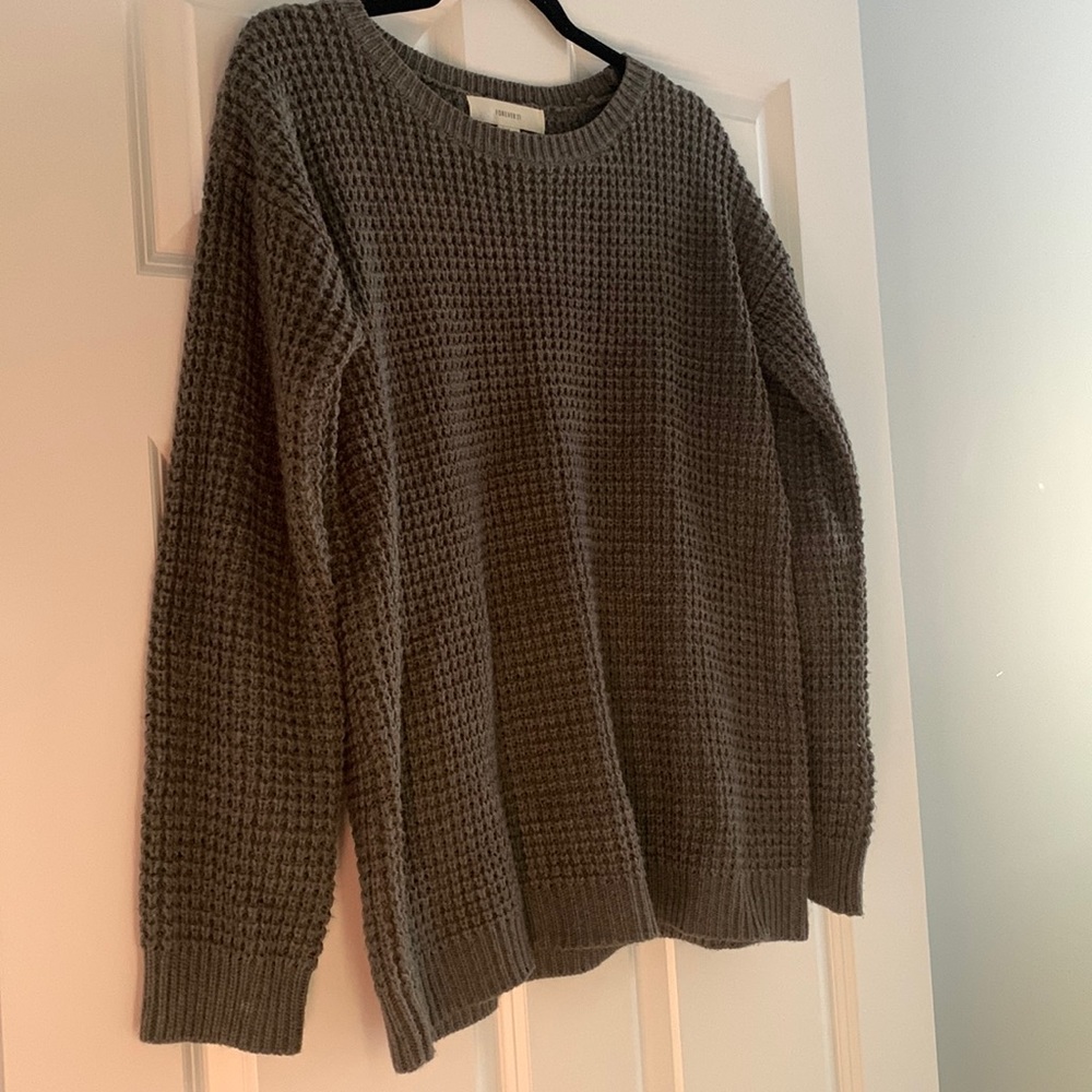 Gray sweater